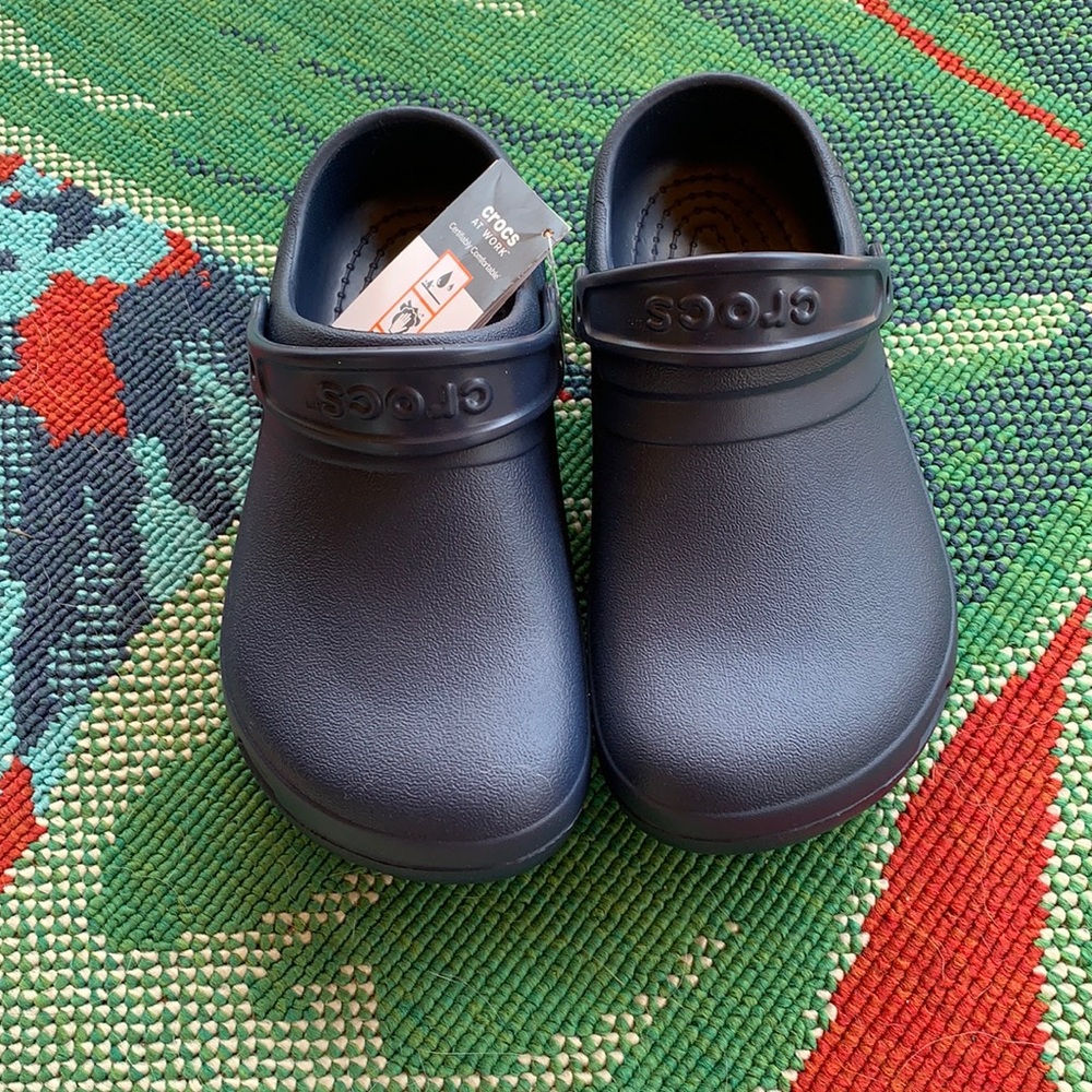 CROCS